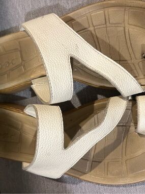 boc cream Leather Slide Sandals for Women